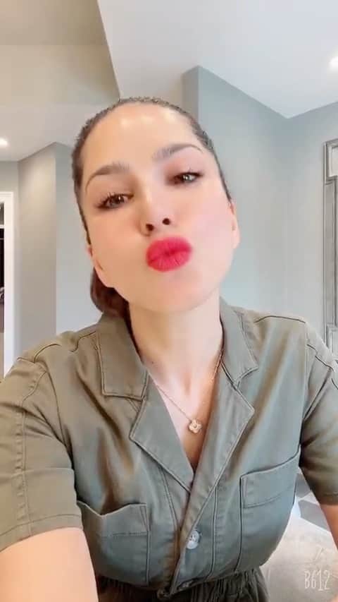 サニー・レオーネのインスタグラム