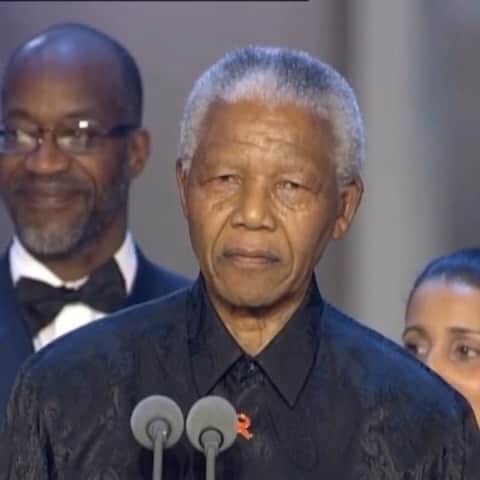 のインスタグラム：「Vinte anos desse discurso inesquecível e ainda atual de #NelsonMandela no @laureussport  #Laureus20 #SportUnitesUs」
