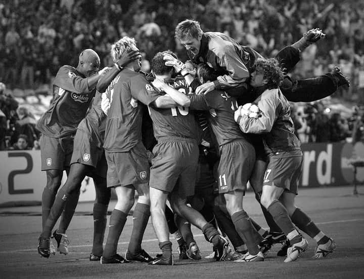 リヴァプールFCさんのインスタグラム写真 - (リヴァプールFCInstagram)「A magical night 💫🏆 #LFC #LiverpoolFC #Liverpool #UCL #ChampionsLeague #OnThisDay」5月25日 23時15分 - liverpoolfc