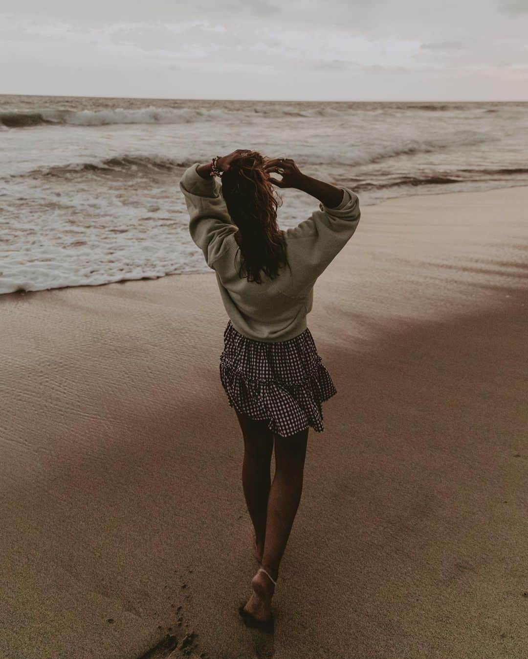 Collage Vintageさんのインスタグラム写真 - (Collage VintageInstagram)「Can’t wait to walk on the beach again 🌊 ¡Que ganas tengo de volver a pisar una playa! 🌊」5月26日 5時48分 - collagevintage