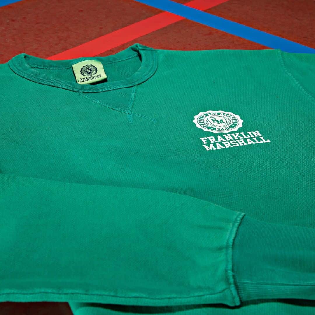 フランクリン&マーシャルのインスタグラム：「FRANKLIN & MARSHALL | SS2020 COLLECTION  A classic that never goes out of style  #franklinandmarshall #newcollection #ss20 #sweater」