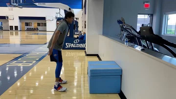 ダニーロ・ガリナリのインスタグラム：「💥🔝 1, 2, 3 -> Jump!!! #Training」