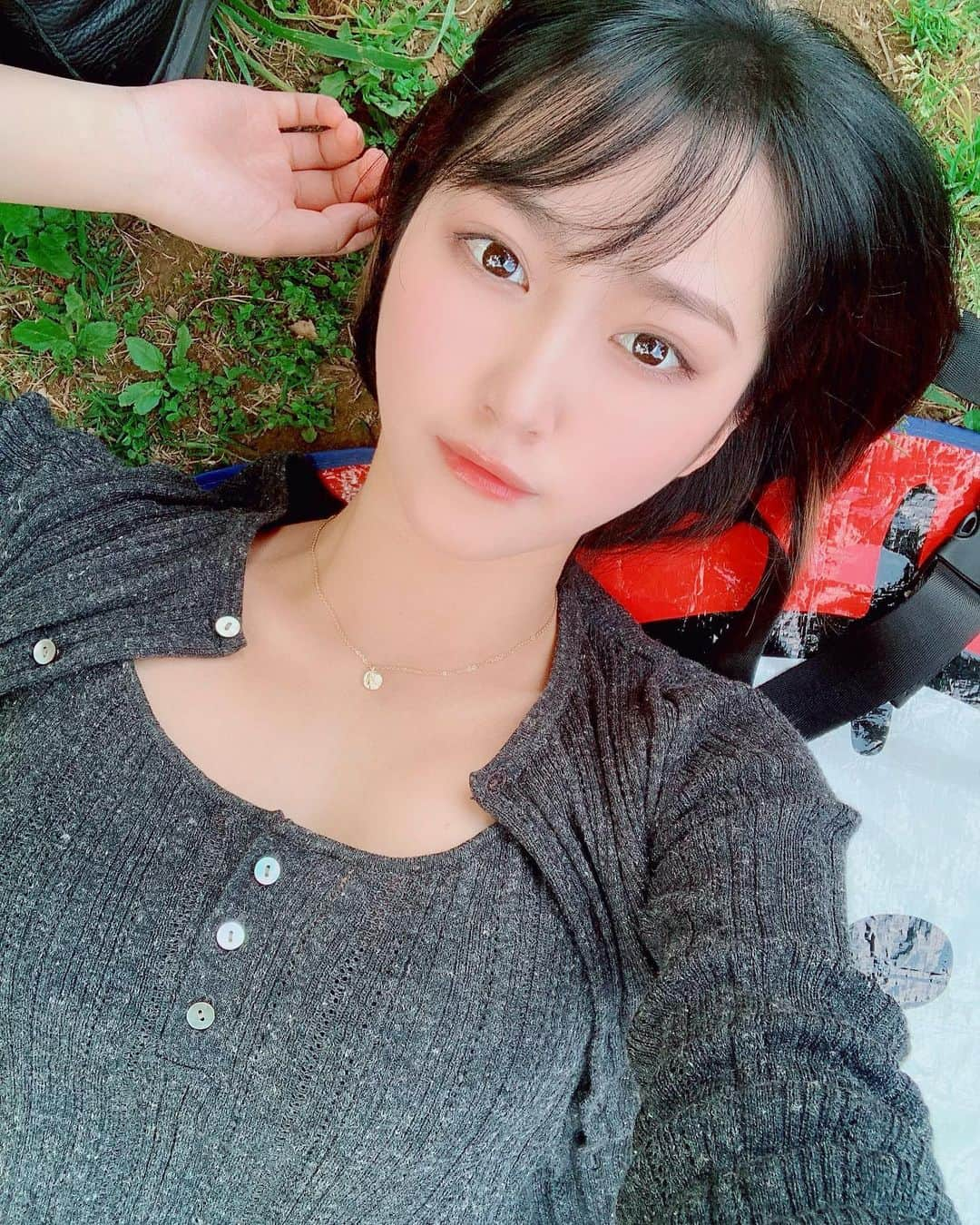 川瀬もえさんのインスタグラム写真 - (川瀬もえInstagram)「おはよう キティちゃんのレジャーシート  #1日1川瀬#キティちゃん」5月26日 7時32分 - kawasemoe