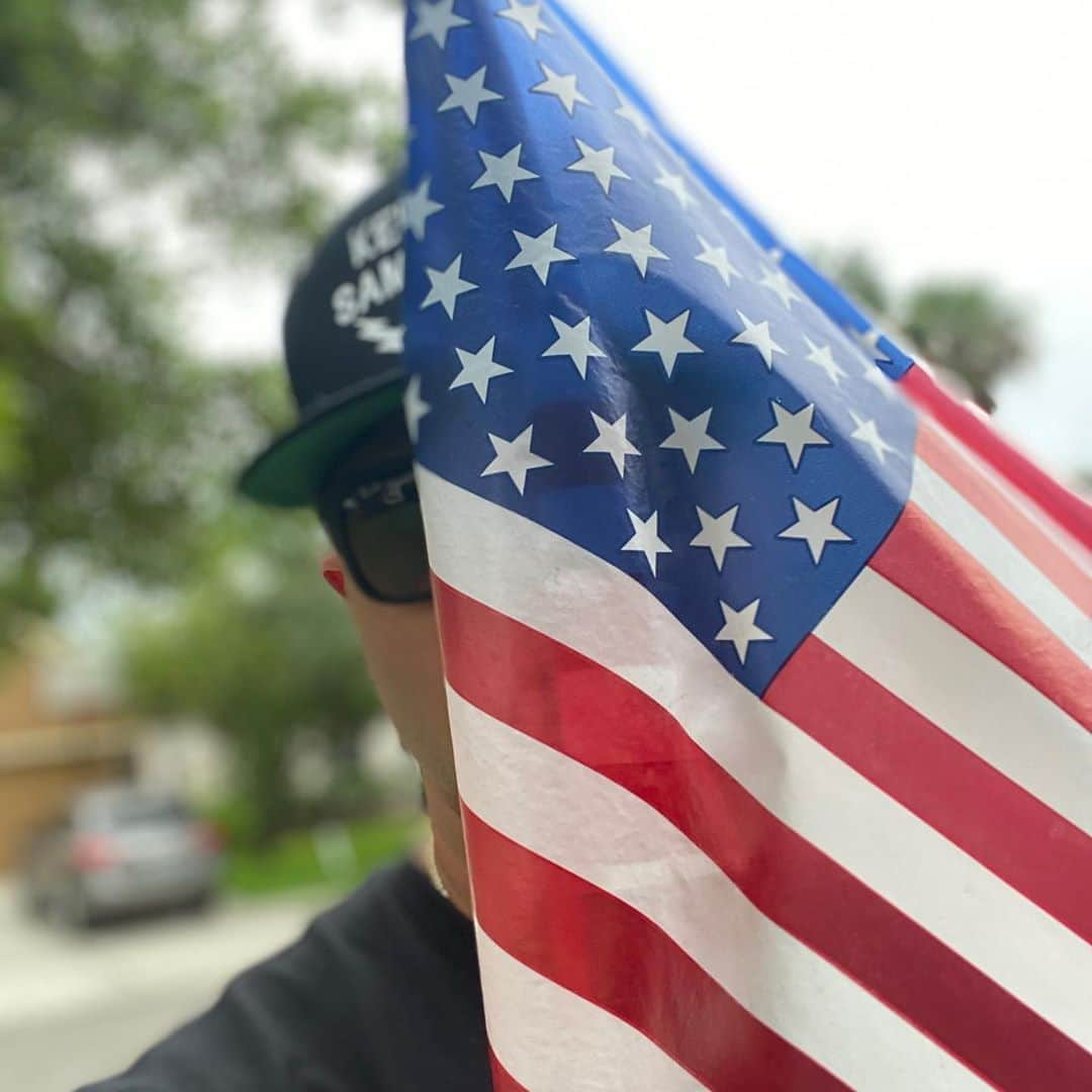 ニック・スウィシャーさんのインスタグラム写真 - (ニック・スウィシャーInstagram)「Today and everyday, we remember you 🇺🇸 #thankyou #memorialday」5月26日 7時40分 - yourboyswish