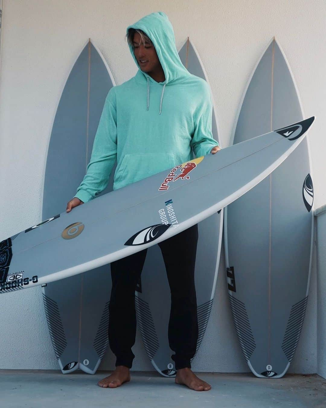 五十嵐カノアさんのインスタグラム写真 - (五十嵐カノアInstagram)「Let’s see how fast these things can go 😎 @sharpeyesurfboards」5月26日 8時08分 - kanoaigarashi