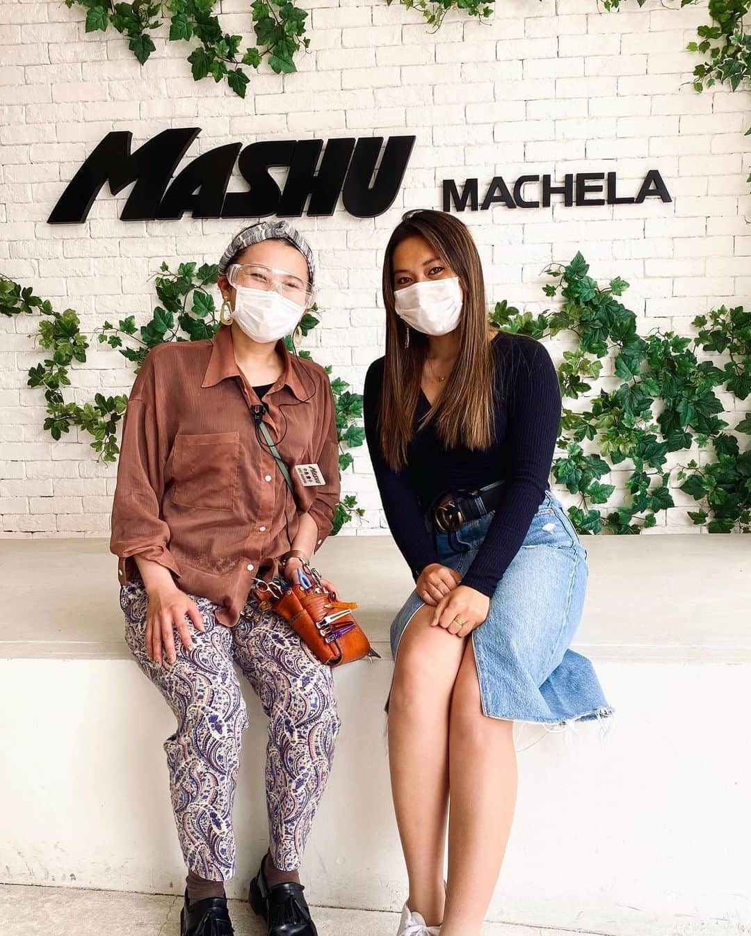 野呂玲花さんのインスタグラム写真 - (野呂玲花Instagram)「小阪にある @machela.mashu に行ってきました✨ いつも素敵な髪型にしてくれてありがとうございます😊　 @mashu_nico ニコさんいつもありがとう💕 大阪は緊急事態宣言は解除されましたが、MASHUはソーシャルディスタンスとマスク、消毒を徹底しています。 こんな時でも安心して行けるので、もし今美容室に行きたい人は是非行ってみてください✨」5月26日 13時04分 - reikanoro