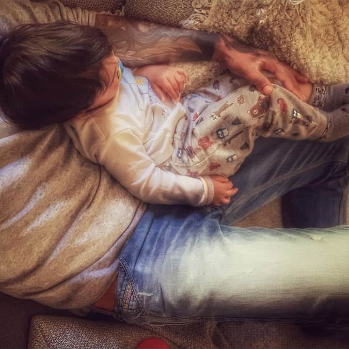 ディーゼルのインスタグラム：「Father and son. For another #ForSuccessFulLiving story #DieselDenim」