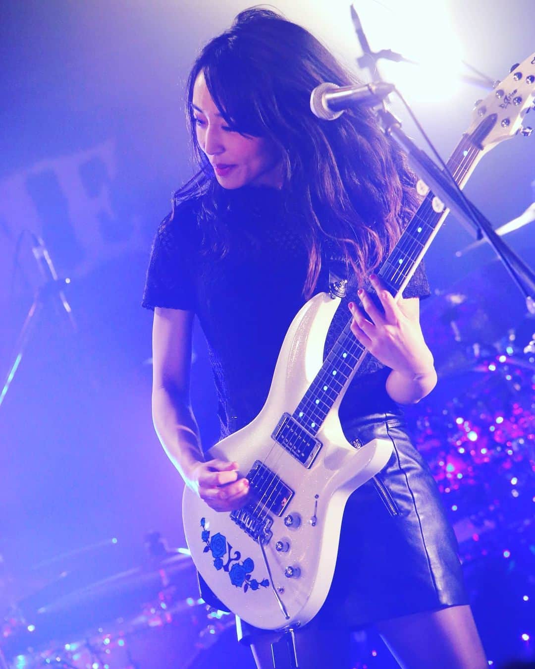 Yukiさんのインスタグラム写真 - (YukiInstagram)「#tb #D_Drive #yuki #marshall #esp #guitar」5月26日 23時31分 - d_drive_gt_yuki