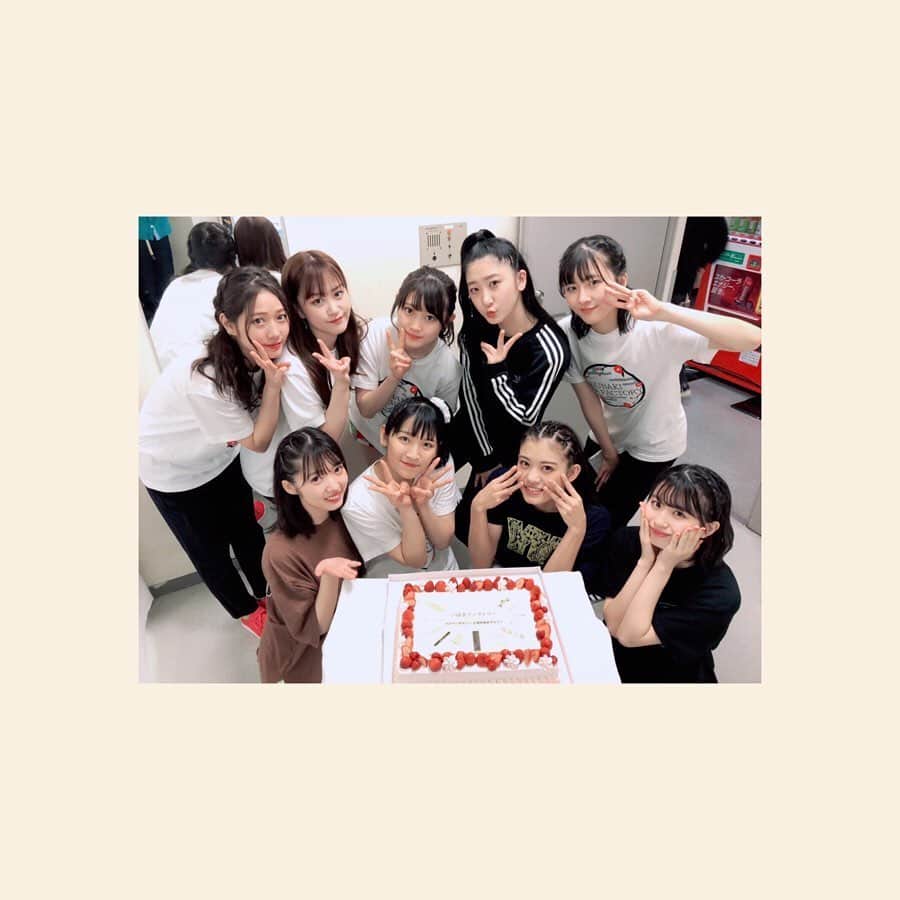 浅倉樹々さんのインスタグラム写真 - (浅倉樹々Instagram)「いまさらですが、、﻿ 私が所属しているグループは﻿ ﻿ ﻿ つばきファクトリーです🌸﻿ ﻿  Hello!Projectの﻿ 9人組アイドルグループで﻿ 結成から5年﻿ メジャーデビューから3年を迎えました〜﻿ ﻿ ﻿ 清楚で可憐"﻿ ﻿ 全体的に女子力高し"﻿ ﻿ 個性を知るには DVD magazineを見るべし"﻿ ﻿ ﻿ 大事なPointを3つ書きました🙈💗﻿ ﻿ ﻿ 共感していただけるような﻿ 切ない乙女心を歌った楽曲が多く﻿ ﻿ 一度聴いたら耳から離れない﻿ エンドレスソングばかりです﻿ ﻿ ﻿ ライブが再開したら﻿ ぜひ私達に会いにきてくださいね〜🎤﻿ ﻿ アカウント→ @tsubakifactory_official﻿ ﻿ #tsubaki_factory #つばきファクトリー#helloproject #ハロープロジェクト #ハロプロ﻿ #浅倉樹々 #アイドル #idol ﻿ #おうち時間 #拡散よろしく」5月26日 15時22分 - kiki_asakura.official