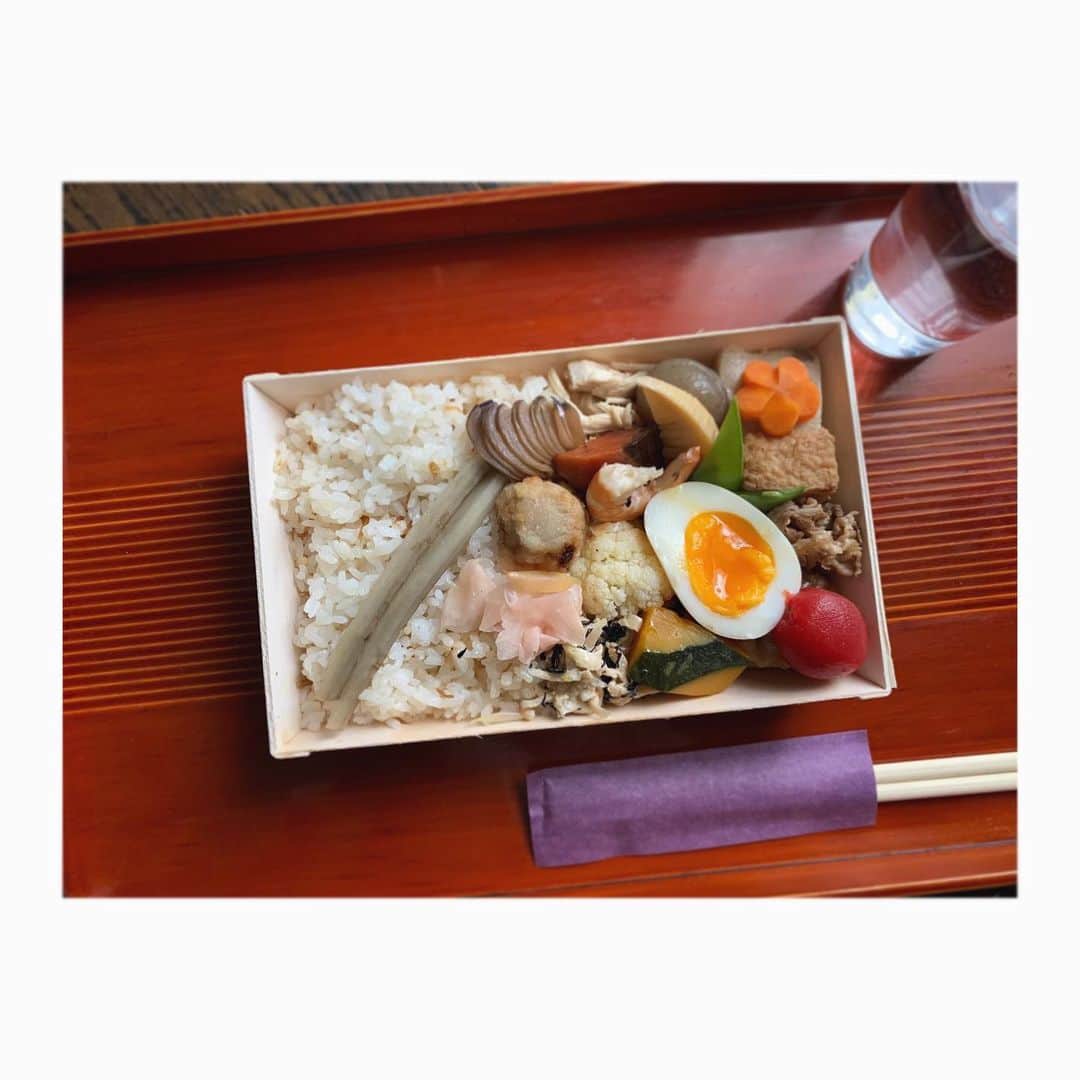 樹神さんのインスタグラム写真 - (樹神Instagram)「撮影でお持ち帰りさせてもらったサノ松さんのお弁当。  美味しゅうございましたー♪  #撮影#お弁当#サノ松#shooting#lunchbox」5月26日 16時16分 - kotamaofficial