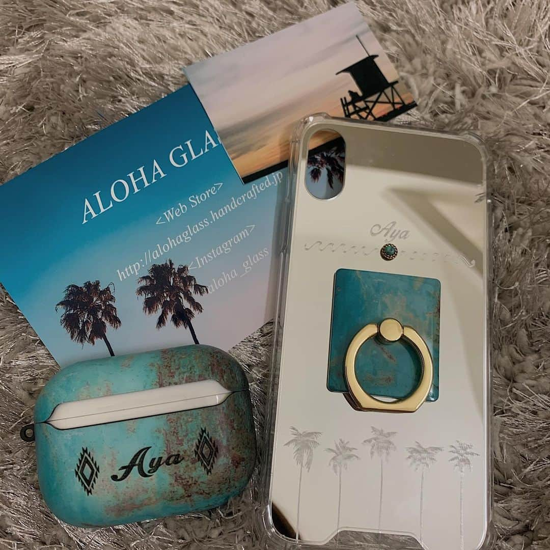 中町綾さんのインスタグラム写真 - (中町綾Instagram)「New iPhonecase🏝🌈 名前入りで可愛いすぎる!」5月26日 19時18分 - ayanakamachi