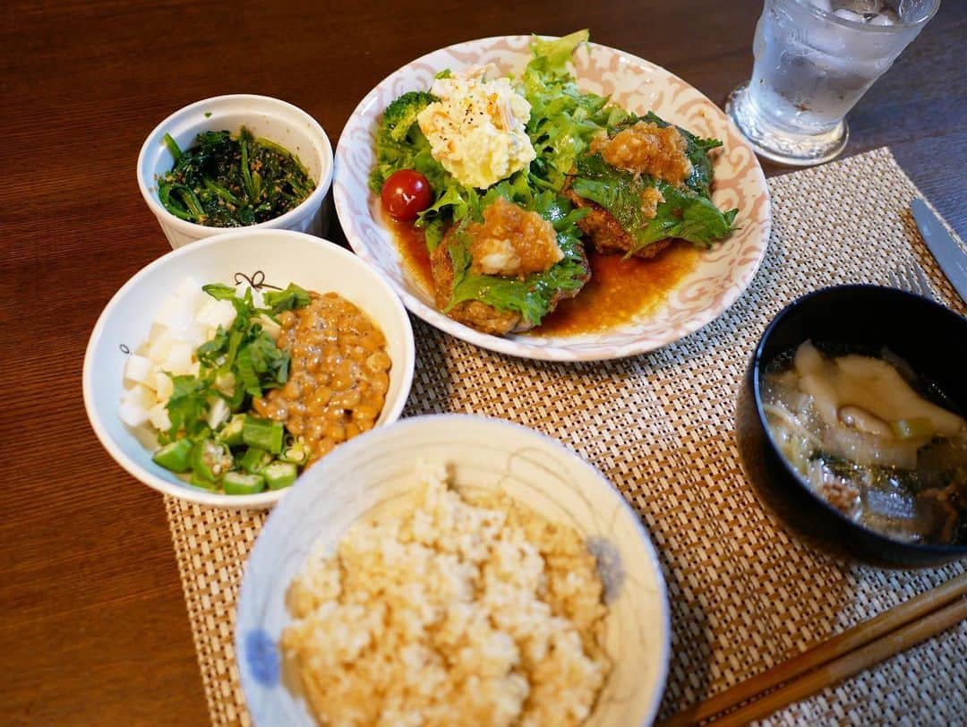 児玉剛さんのインスタグラム写真 - (児玉剛Instagram)「グループワークがスタート✌️ 長かった自粛生活中、奥さんは本当に毎日ご飯頑張ってくれました！ おれ普段外で食べる率高いからこの期間は大変やったと思う。ほんとにありがとう(^o^)」5月26日 21時12分 - tsuyoshikodama_official