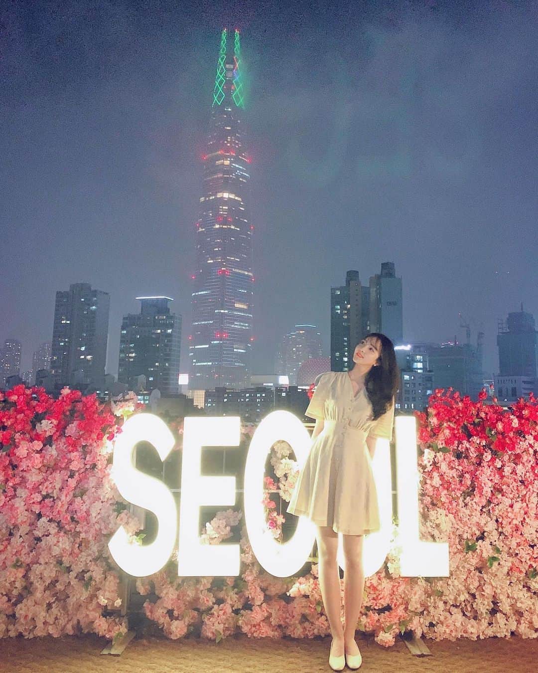 ユジョン のインスタグラム：「#seoulism #🌃」