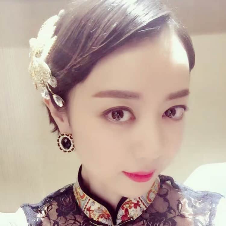 瑛蓮のインスタグラム：「わたしのインスタが1歳になりました。1年て、長いですね。  #瑛蓮 #おめでとう」