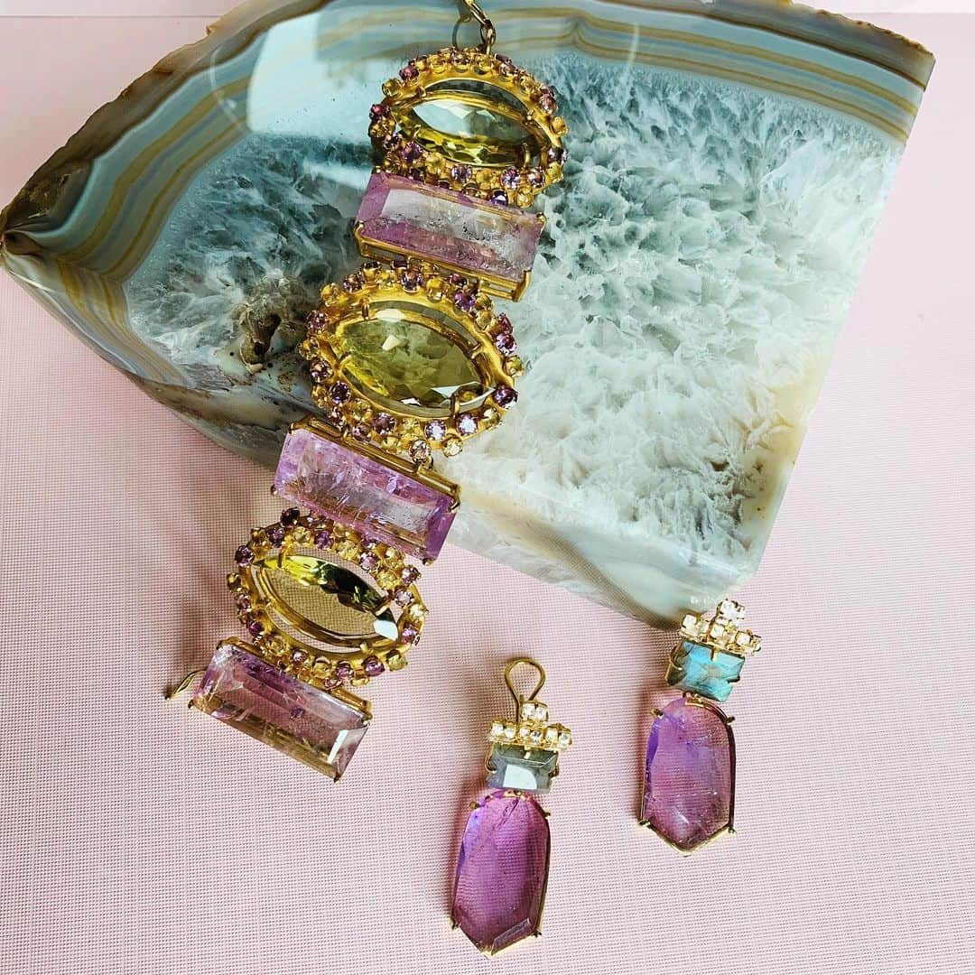 バウンキットさんのインスタグラム写真 - (バウンキットInstagram)「Brazilian Amethyst, one of my favorite stones !  #amethyst #statementjewellery」5月26日 22時05分 - bounkitnyc