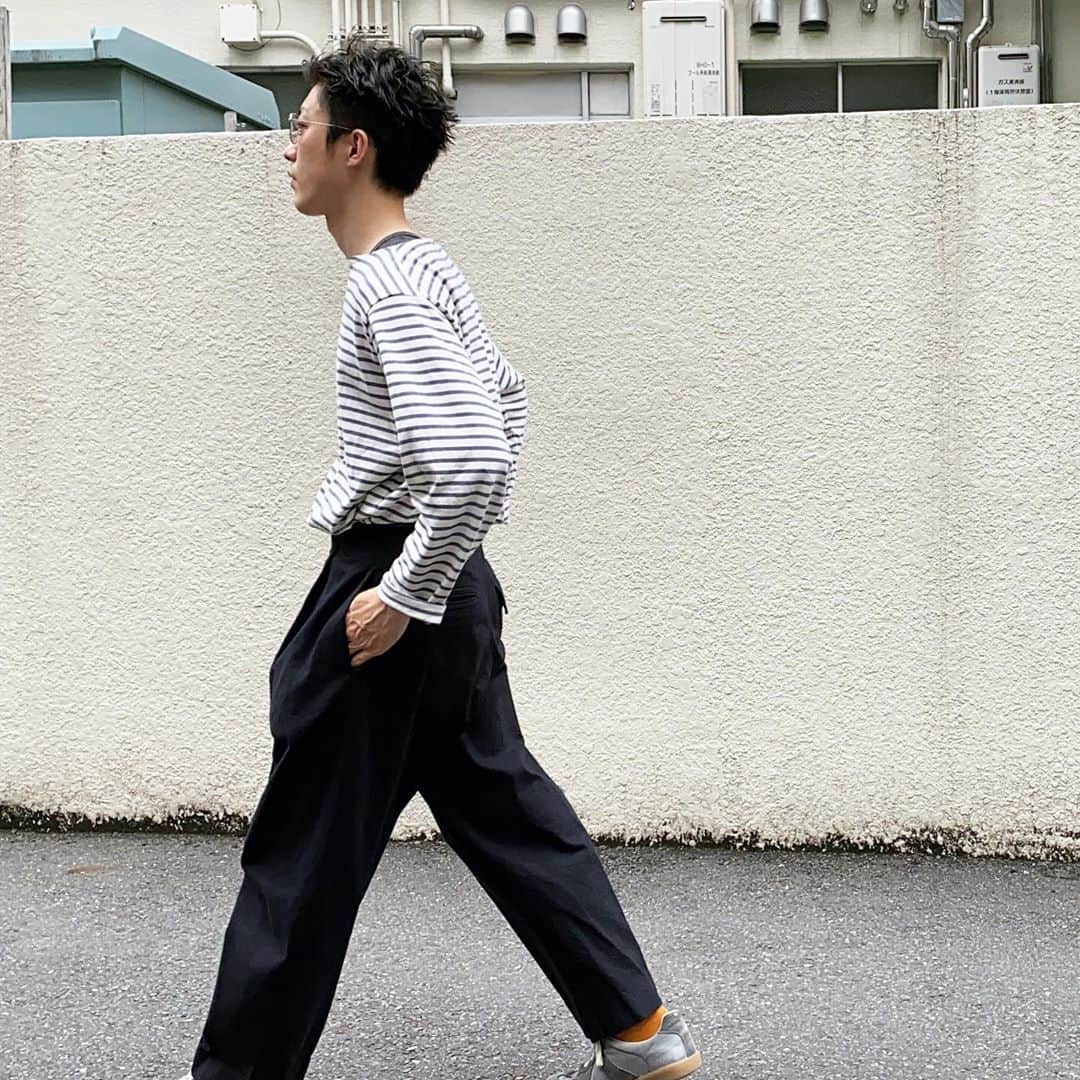 並木一樹さんのインスタグラム写真 並木一樹instagram 夏に向けてサッパリ男らしくベリーショートにcut 髪切って気分もサッパリ最高です コモリのボーダーをニコルソンのパンツにタックインして上品に Tops Comoli Pants Studionicholson Shoes