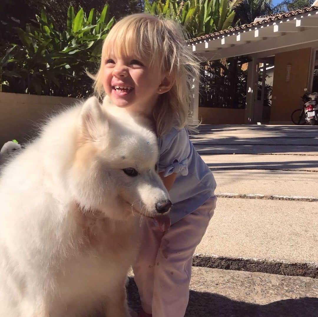 Eliana Michaelichin Bezerraのインスタグラム：「Alegria da minha vida!! Quando eles sorriem tudo fica perfeito. #maedemenino #maedemenina #mariapassanafrente  #manumrseminstagram」