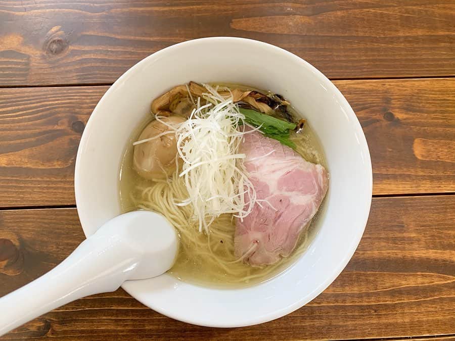 荒木麻里子のグルメインスタ