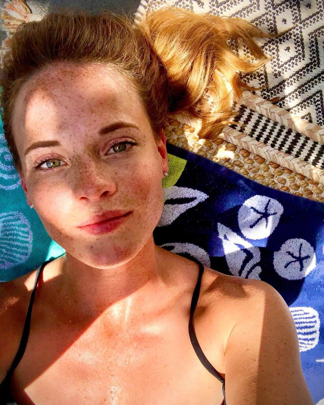 ケイティー・ルクレールさんのインスタグラム写真 - (ケイティー・ルクレールInstagram)「☀️= 💦」5月27日 2時03分 - katieleclerc