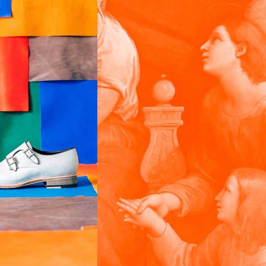 のインスタグラム：「Throwback in 2016, when the eclectic visual storyteller Simone Bramante (@brahmino) depicted Santoni through his color mastery, diving into the details to celebrate the nature of authentic art, suspended in time and space.  Absolute protagonist of exploded views rich with details, the iconic Santoni double buckle reveals itself, its true soul and all its world, its single parts and of course all its colours. Colours and shades with which Bramante plays, multicolour reflections through the glass, music like colour scales. The Santoni shoe becomes a Jazz swing, simple yet beautiful music, apparently improvised on the spot, but that in reality hides a master class ability, a deep complex preparation and an unparalleled dedication.  #throwback #madeinSantoni #brahmino #makersofbeauty」