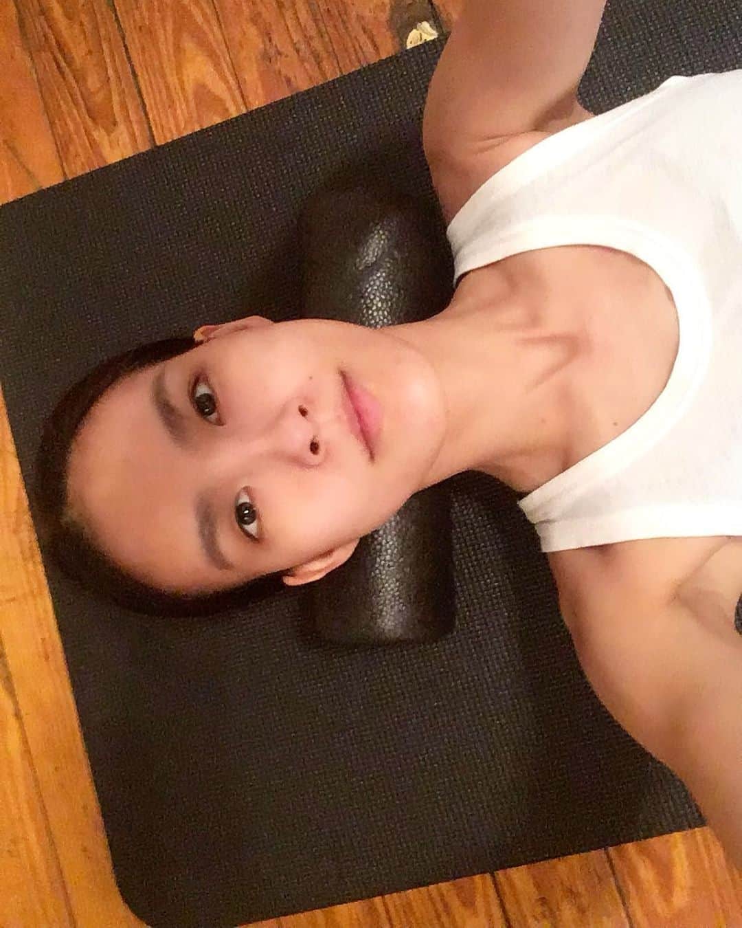 金原杏奈のインスタグラム：「Motivation is back! 🤍 この三連休はゆっくりでした。」