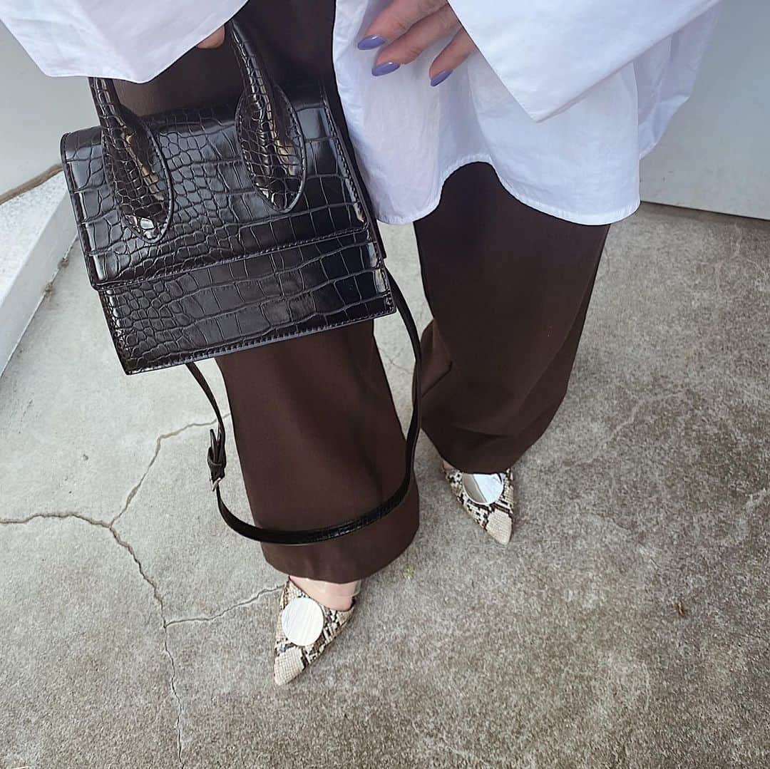 関本香里さんのインスタグラム写真 - (関本香里Instagram)「ㅤㅤㅤ 可愛いMURUAのSHOES達👠💕 Lady upなサンダルから、 sportyなサンダルまで 幅広くご用意してます。 ㅤㅤㅤ runway channelに 靴の特集も載っているので 是非checkしてみてください❤️ ㅤㅤㅤ #murua」5月27日 18時17分 - kaori_sekimoto_