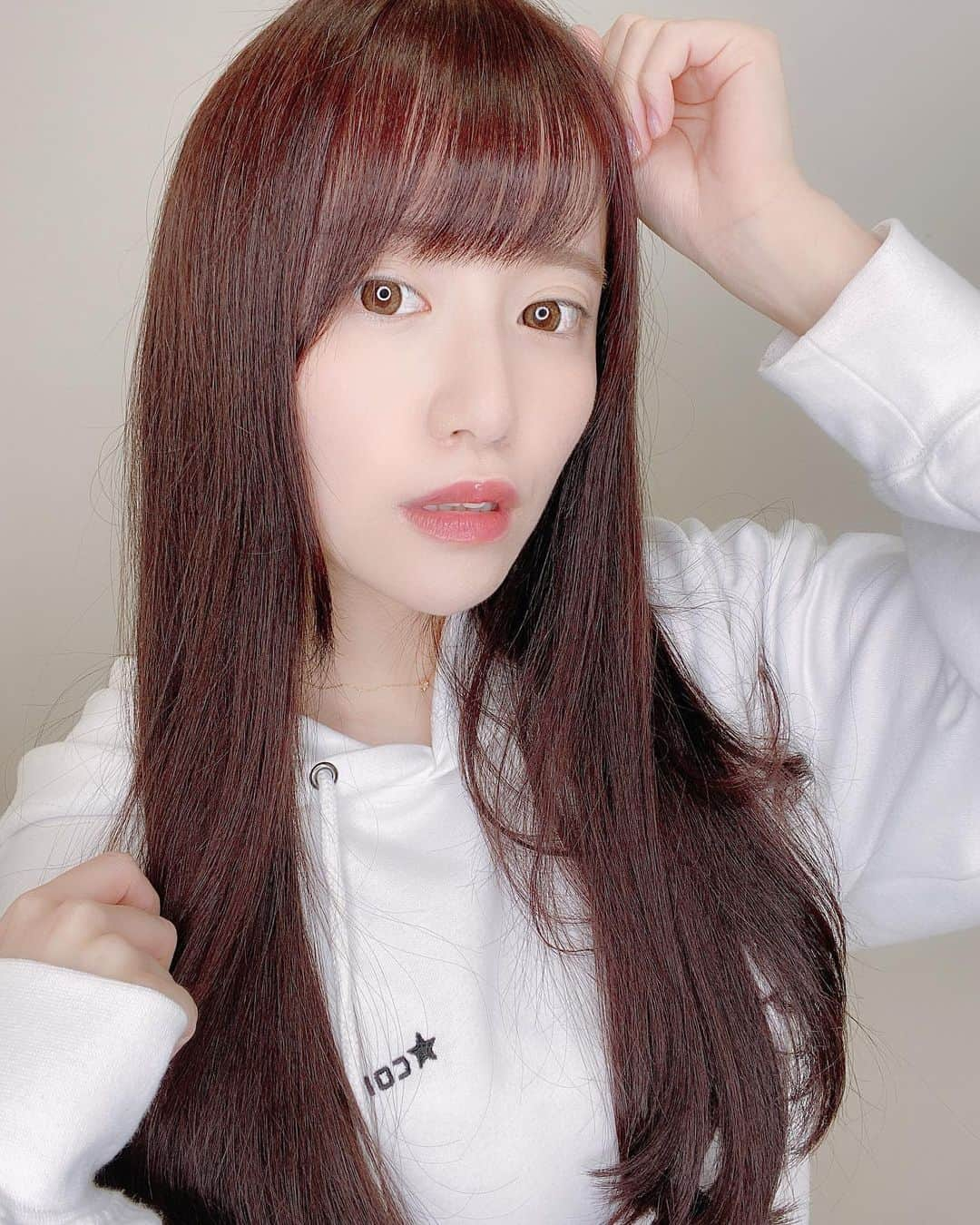 初美りんさんのインスタグラム写真 - (初美りんInstagram)「. 美容院💇‍♀️いったときの♡ . EMANON新宿店♡ . . . #newhair #newcolor」5月27日 18時47分 - hatsumi_rin_x