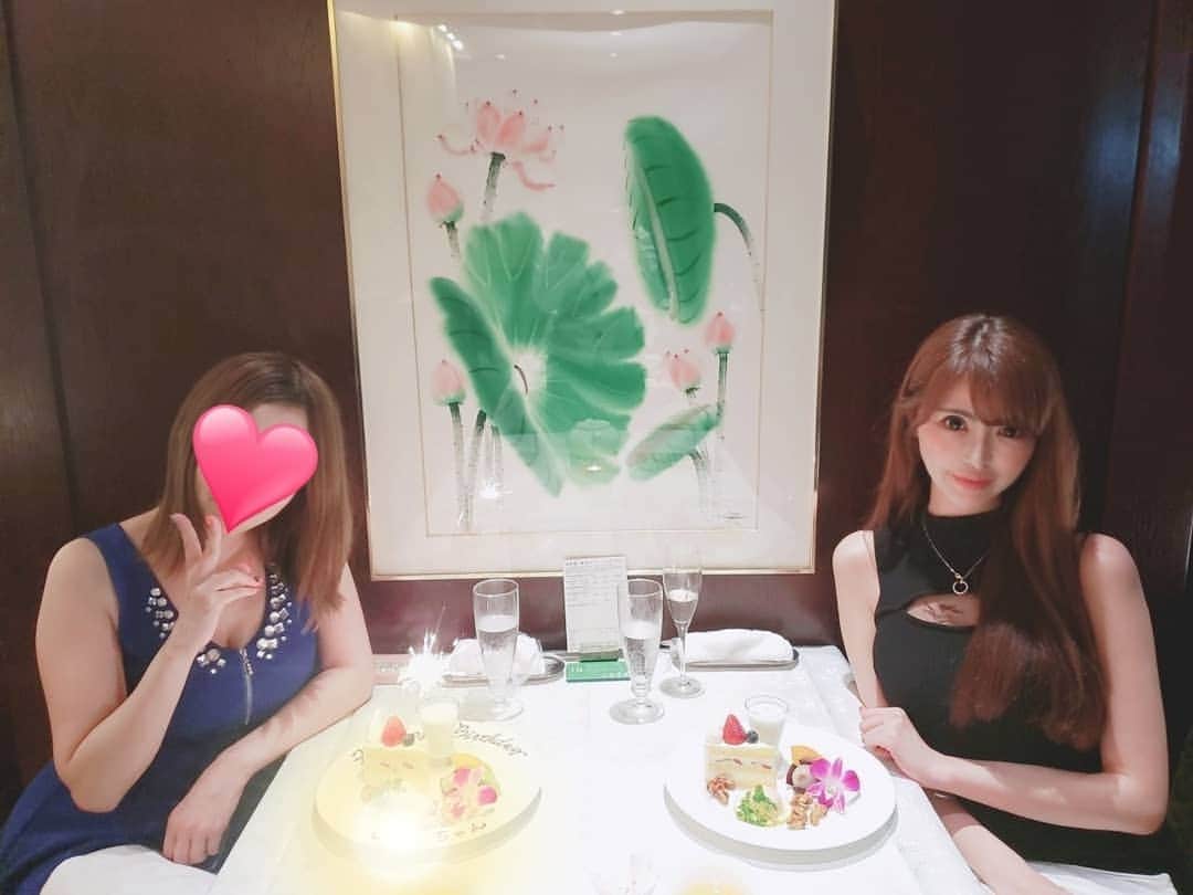 桃瀬えりなのグルメインスタ