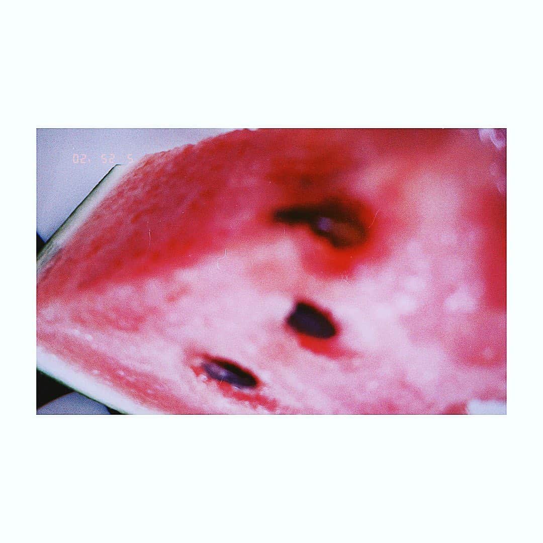 松井りなのインスタグラム：「🍉 夏の始まる香りがしてる」
