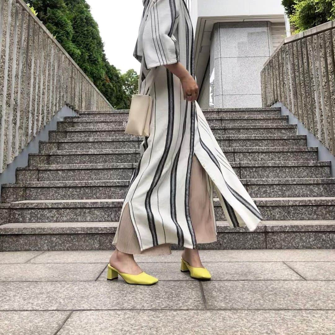 北岡りえのインスタグラム：「♪゛ . . #pumps #fashion  #seahstyle #初夏コーデ」
