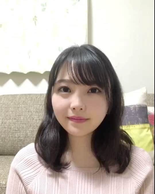 麻倉もものインスタグラム：「今回は私に関するクイズ〜(o･∇･o) ラジオとかでチラッと言ったことあるかも？🤔これ知ってたらすごい〜〜！！ #もちょクイズ #もちょ10 #麻倉もも #オンラインもちょ」