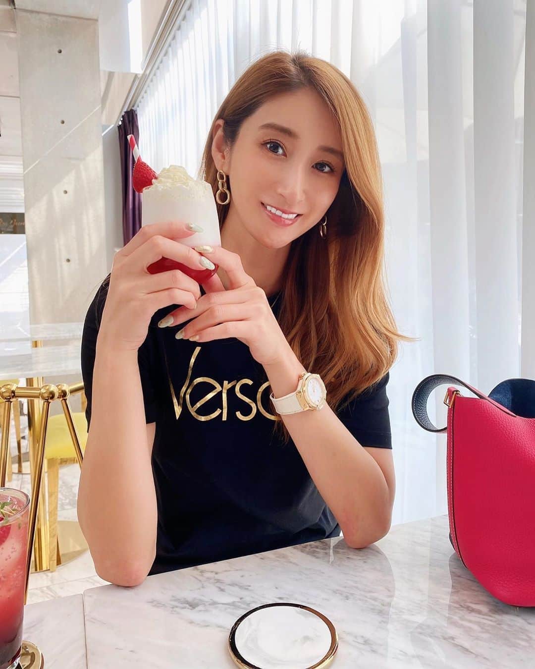 佐藤衣里子のグルメインスタ