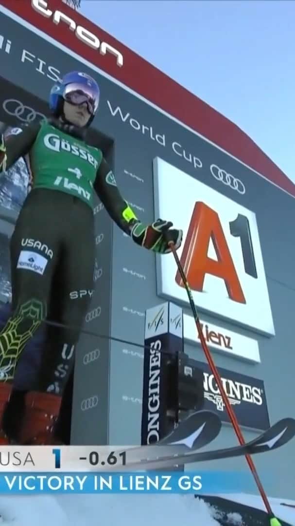 ミカエラ・シフリンのインスタグラム：「I’ve had a lot of requests to take an introspective look at a giant slalom race...hard not to choose Lienz from this past season. Enjoy! 🧠⛷🙃」