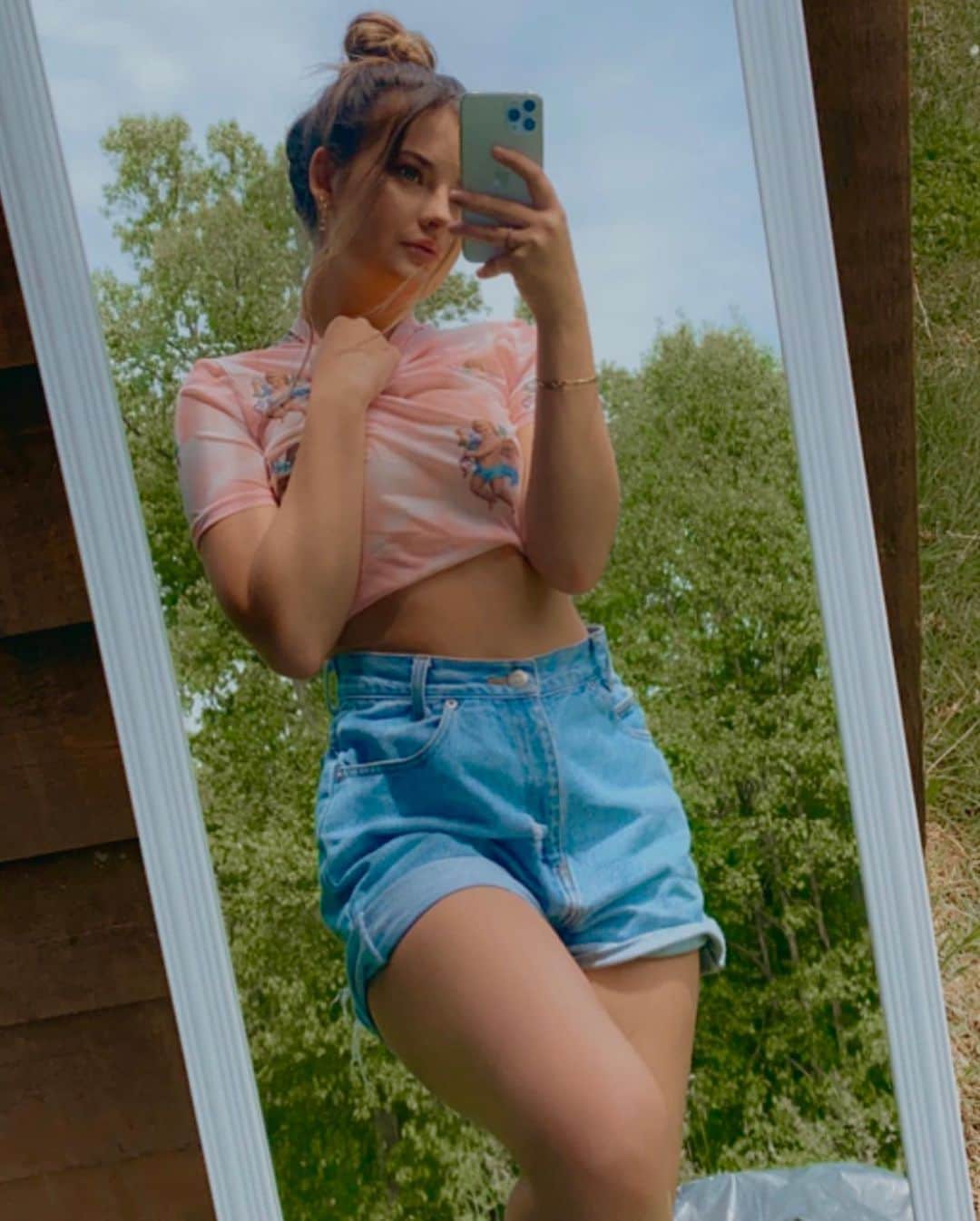 Brooke Marie Hylandのインスタグラム：「99% angel, but oh that 1% ... 😇  Top: @sheinofficial @shein_us Use code: SUM207 for 15% off #SHEIN #sheinsummerfun」