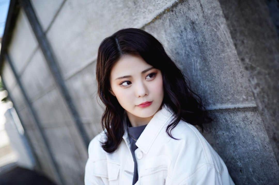 川村虹花のインスタグラム：「🤫🖤」