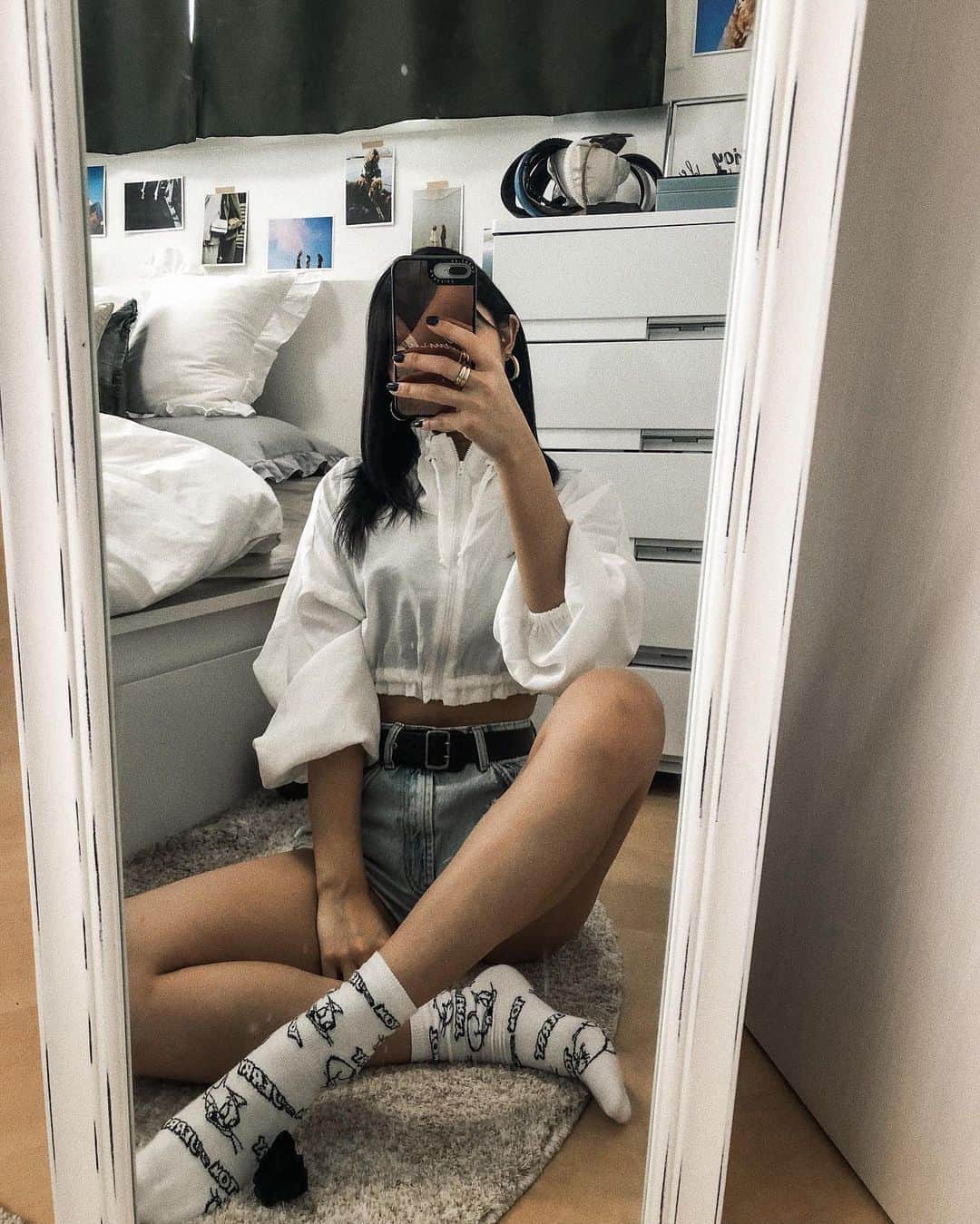 のインスタグラム：「【 #しゅなっぷ 】 . tops _ @zara  pants _ @zara  belt _ @ysl  socks _ @hm . . #服 #私服 #ファッション #コーデ #コーディネート #coordinate #fashion #ootd #outfit #code #春服 #春コーデ #夏服 #夏コーデ」