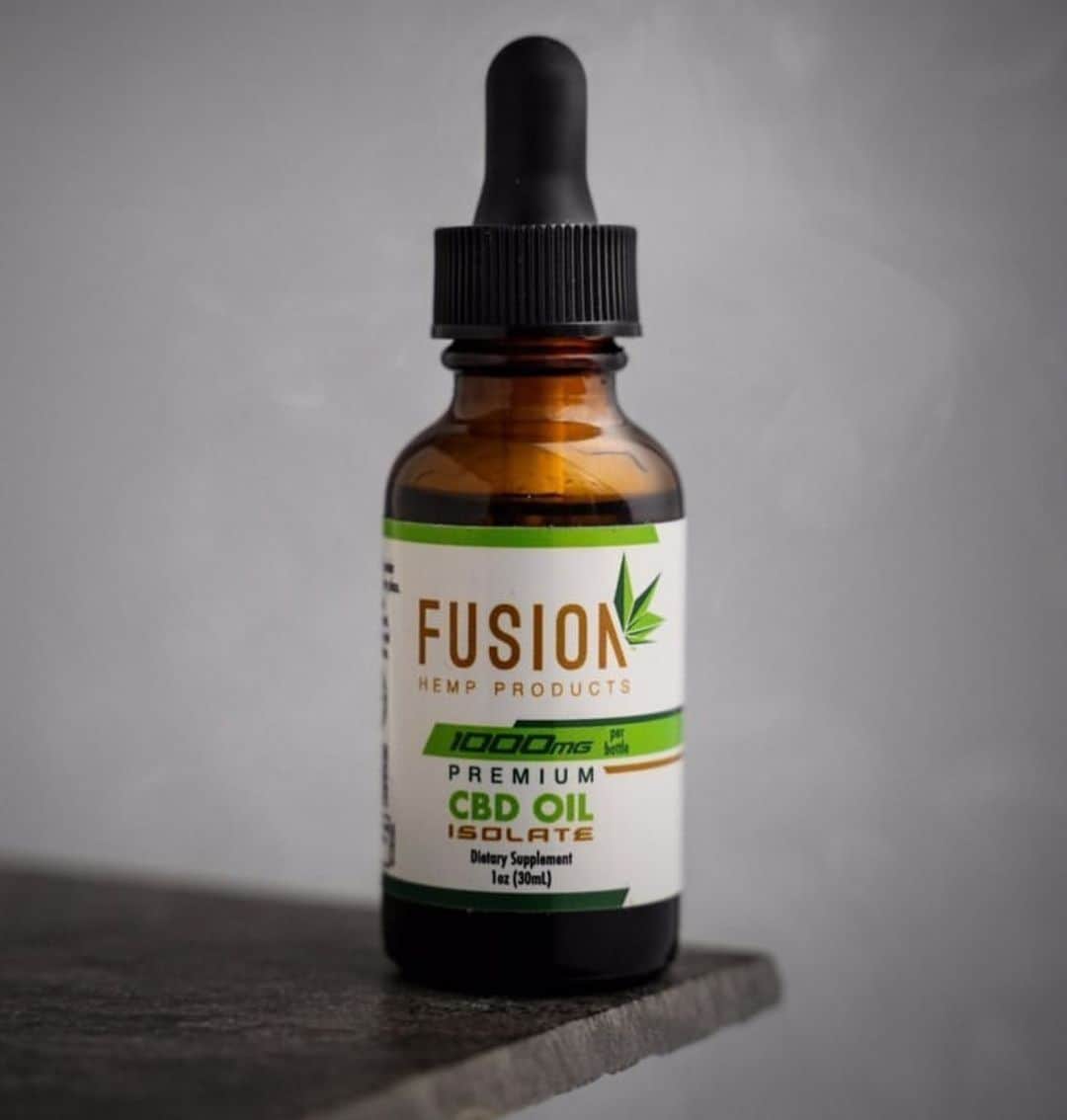 Kendra Lustさんのインスタグラム写真 - (Kendra LustInstagram)「(1) these @fusioncbdproducts Isolate CBD drops are exactly what I need after a strenuous workout. They help my body relax, recover and reduce any post-workout muscle pain and tension.. 2) I always like to keep my body in check by taking my CBD Isolate oil drops daily. They help reduce anxiety,stress and provide a boost to my immune system while at it!  #fusioncbdproducts #cbdproducts #cbdhealth #benefitsofcbd #wellnessproducts #cbdmovement #cbdlife #cbdcommunity #purehemp #cbdoil #shoponline #athleteschoice #cannabiscultured #cannabissociety」5月28日 4時28分 - kendralust