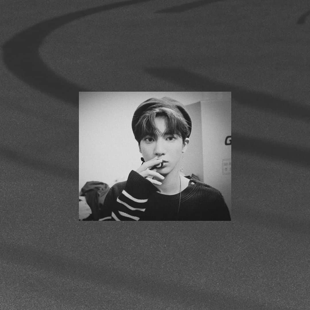 Tomorrow X Togetherさんのインスタグラム写真 - (Tomorrow X TogetherInstagram)「TAEHYUN rec. ⠀ #TAEHYUNrec #투모로우바이투게더 #TXT #TAEHYUN #태현 #TOMORROW_X_TOGETHER #TheDreamChapter #ETERNITY」5月27日 23時00分 - txt_bighit