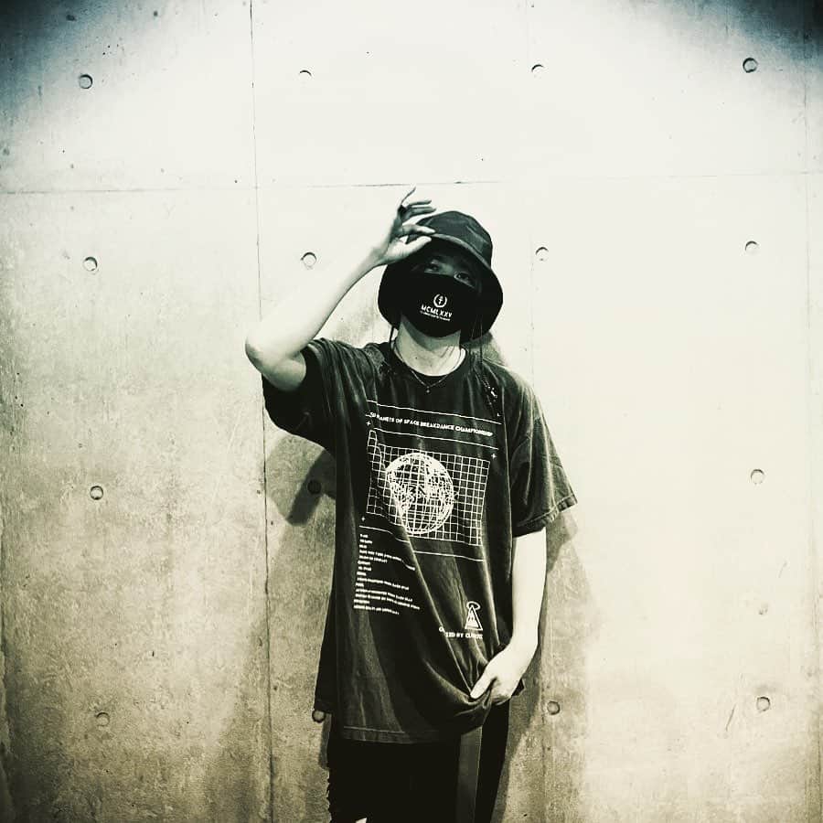 植木豪さんのインスタグラム写真 - (植木豪Instagram)「ANKH BAY LEAF MASK× UNITED PLANETS BATTLE T-SHIRTS」5月27日 23時46分 - goueki