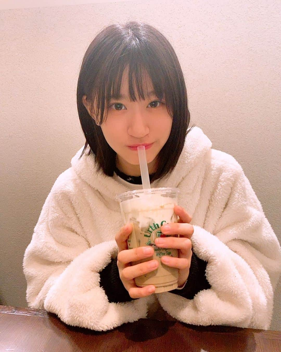 上西恵さんのインスタグラム写真 - (上西恵Instagram)「妹ちゃんのお誕生日！ 19歳おめでとーう❤️❤️ また早くお出かけしようね！ 可愛い末っ子ちゃん😍 ⠀ #上西怜生誕祭 #上西姉妹」5月28日 0時08分 - jonishi_kei