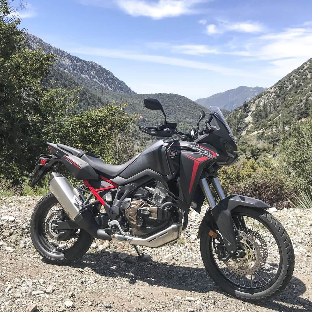 のインスタグラム：「2020 Africa Twin | Ready for even bigger adventures. #africatwin」