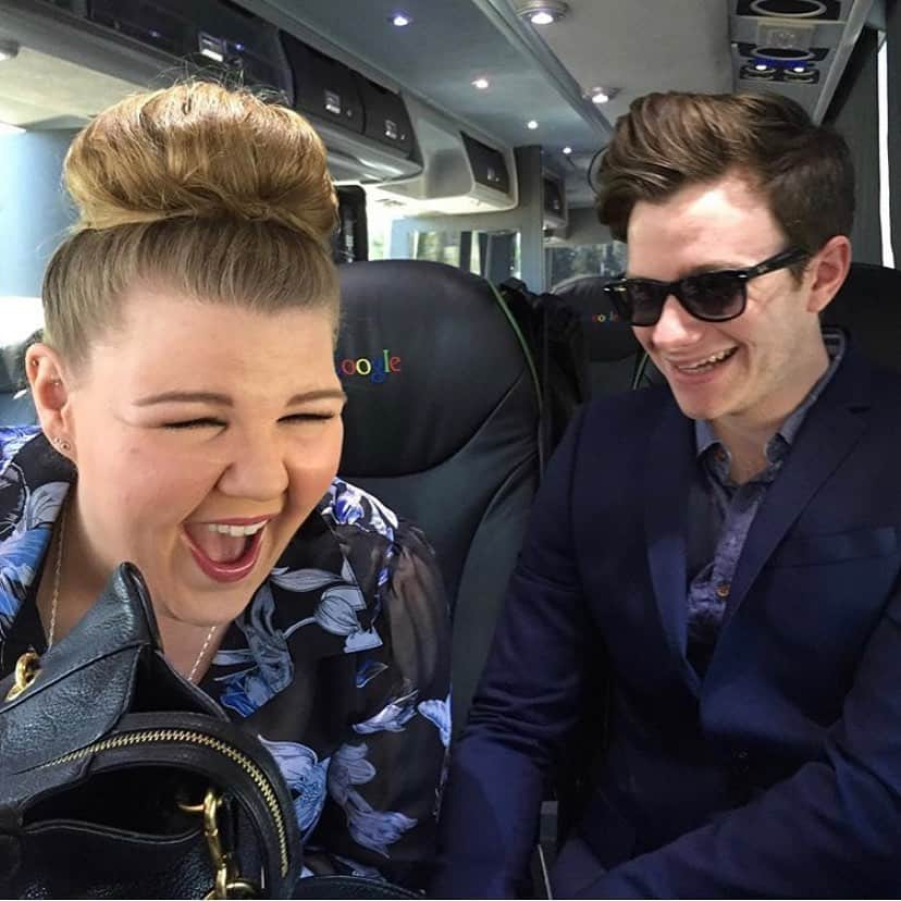 アシュリー・フィンクさんのインスタグラム写真 - (アシュリー・フィンクInstagram)「It’s 2020, aliens are real?! and @chriscolfer is FINALLY 30. 🎉 Happy, happy birthday to my best friend, better half and the light of my life in general. I love you SO much. What you’ve accomplished in just 30 years is truly, “out of this world.” 🤣 I can’t wait for the next 70 years. 👫👽❤️🛸🎈3️⃣0️⃣🎂🥂✨」5月28日 4時39分 - axemefink