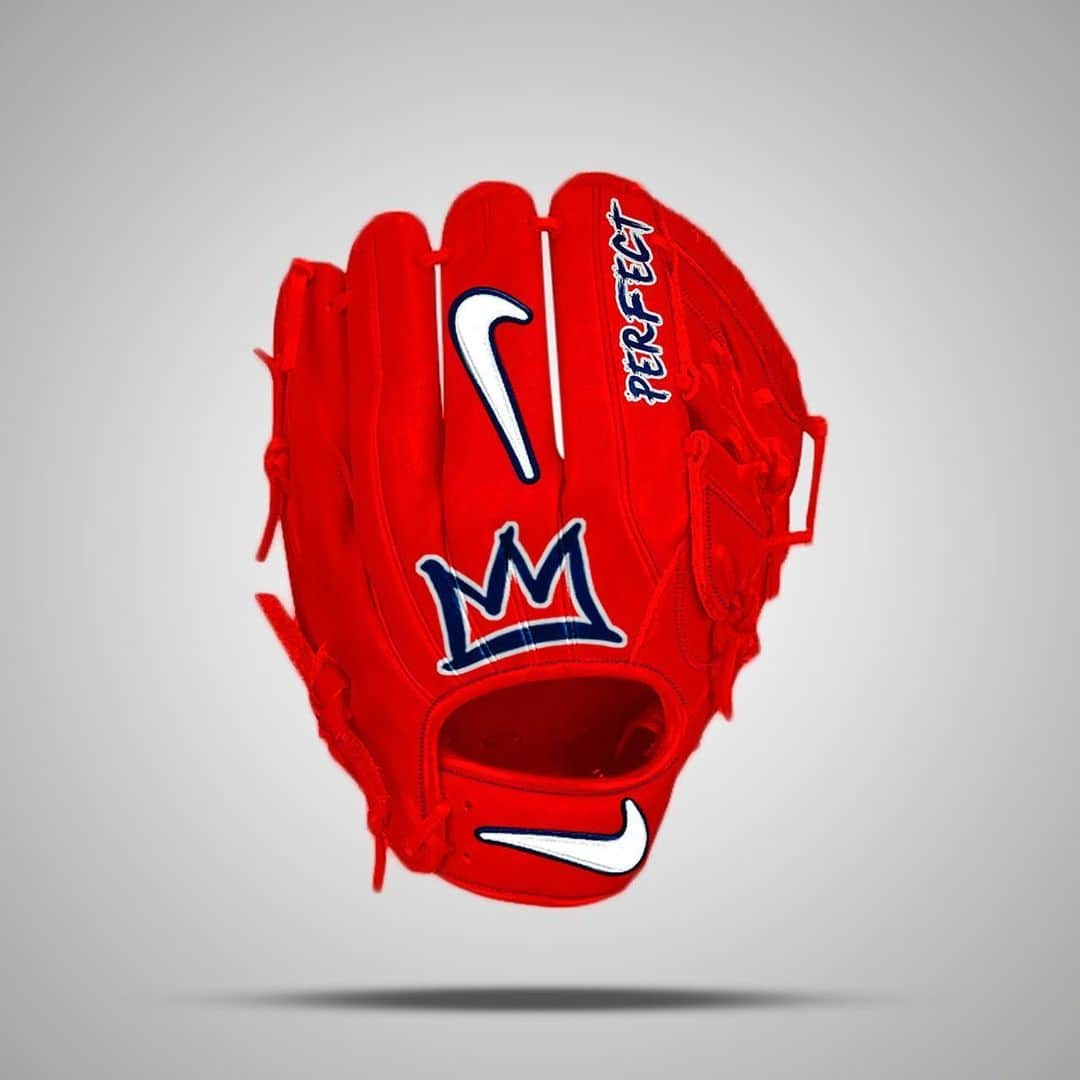 フェリックス・ヘルナンデスのインスタグラム：「👍🏼-👎🏼? • • • • #nike #nikediamond #baseballglove #baseballmom #kf34 #instadaily #instagood #instagram #atlanta #braves #atlantabraves」