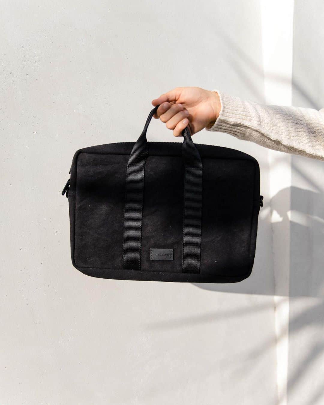 グラフ&ランツのインスタグラム：「Congratulations to the class of 2020! Shop graduation gifts to celebrate your loved ones through the links in our story 👨‍🎓👩‍💻」