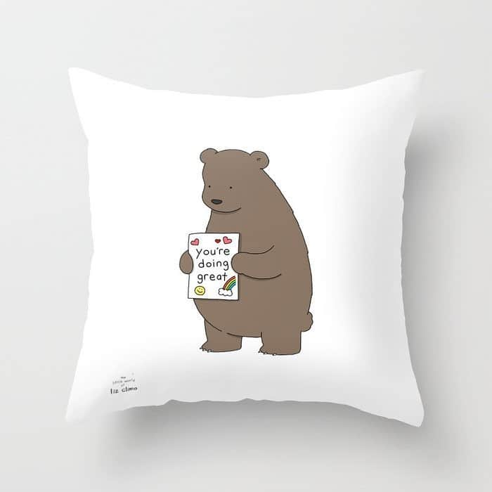 リズ・クライモさんのインスタグラム写真 - (リズ・クライモInstagram)「Some very special new merch, now available in my @society6 shop! From now until June 30th, for every item bought with this “You’re Doing Great” bear on it, I will donate 100% of my proceeds to @savethechildren in their effort to support children and families during the covid-19 outbreak. Link in my bio ♥️ #wellnesswednesday #youredoinggreat」5月28日 8時40分 - lizclimo