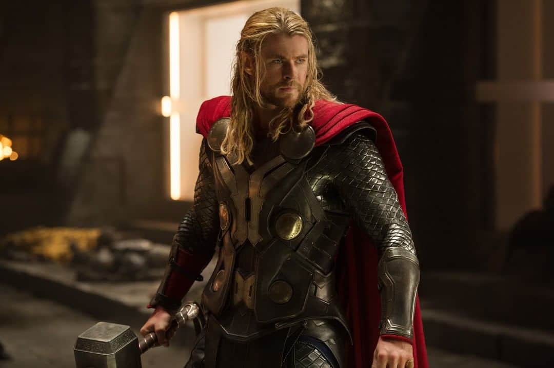 アメリカン・ブロードキャスティング・カンパニーのインスタグラム：「Asgardians, are you ready? Marvel's #ThorTheDarkWorld starts NOW on ABC! #TheWonderfulWorldOfDisney」