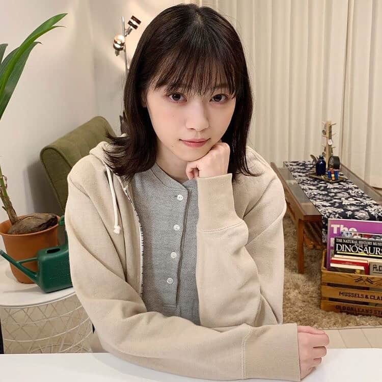 西野七瀬fanのインスタグラム：「・ #西野七瀬 #なぁちゃん #ななせまる #ななせ #にしのななせ #にゃー #なーちゃん #nishinonanase  #乃木坂46 #nogizaka46  #雑誌 #nonno  #26 #birthday  #どいや丸軍団 #七瀬組  #乃木坂ちゃんリスペクト軍団」