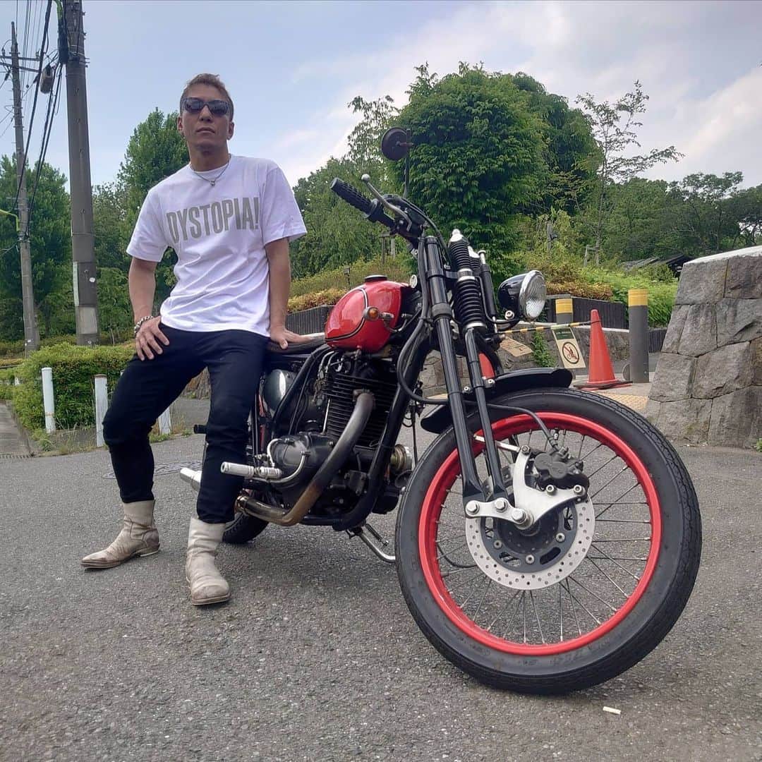 黒田悠斗さんのインスタグラム写真 - (黒田悠斗Instagram)「バイクとお別れー。４台目のバイク、一番長い期間乗った。今までありがとう」5月28日 15時23分 - yuto_kuroda