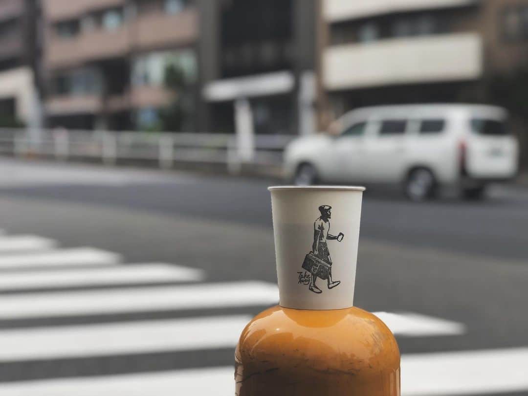 名取稚菜さんのインスタグラム写真 - (名取稚菜Instagram)「♛ takeout☕️ . . . #littlenapcoffeeroasters #名取さんのcafe日記」5月28日 16時20分 - wakana_1995