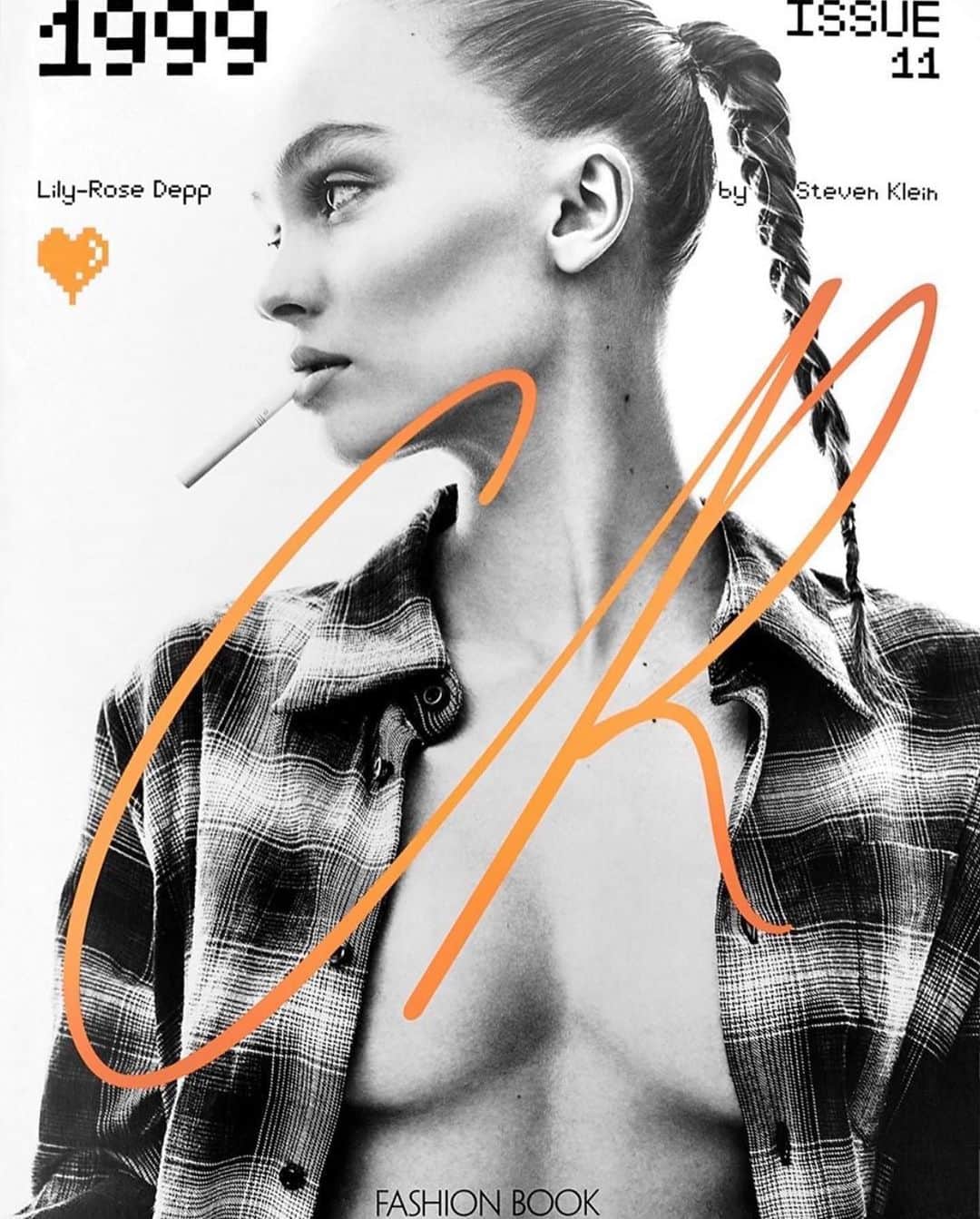 カリーヌ・ロワトフェルドのインスタグラム：「Happy( belated) birthday @lilyrose_depp 🌈🌈🌈🌈 @stevenkleinstudio @kabuki @thestylecouncilparis」